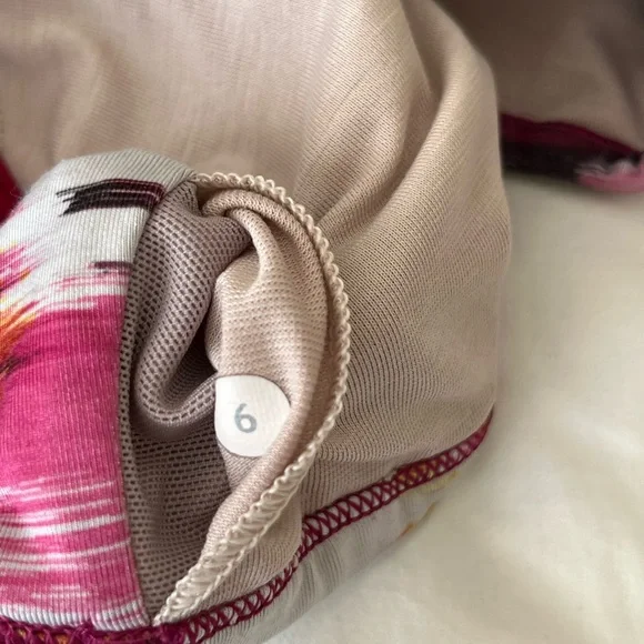 Lululemon Sports Bra - Picture 3 of 3